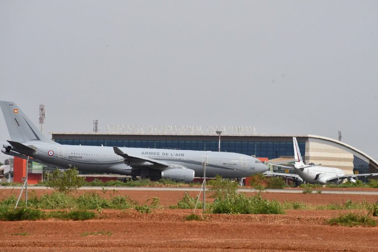 France Undertakes Massive Evacuation Effort from Niger Amidst Political Turmoil