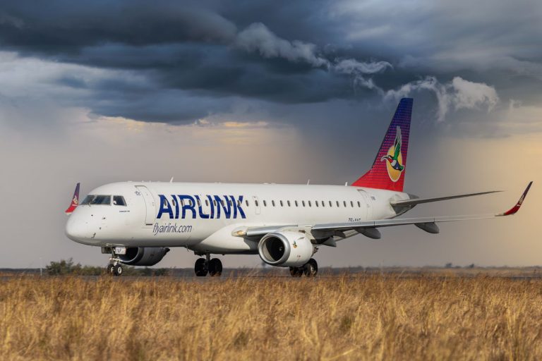 Airlink Considers Halting Ticket Sales in Mozambique Amid Rising Airline Funds Crisis